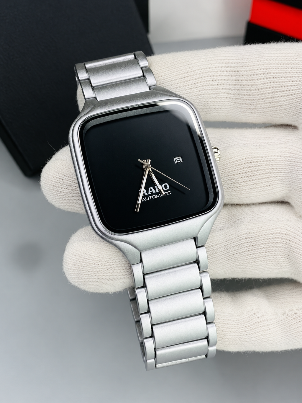 RD Square Silver
