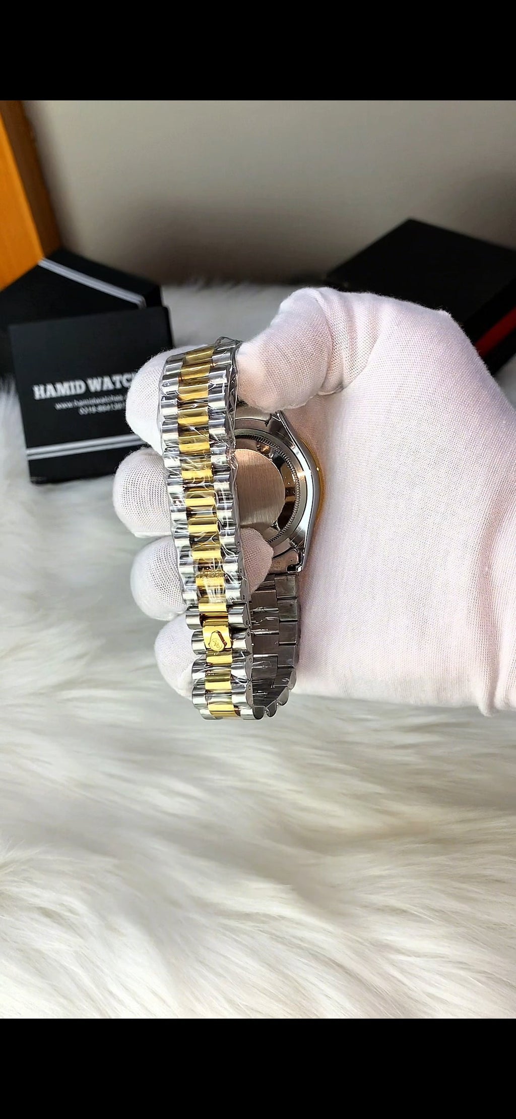 Two Tone Golden Dial