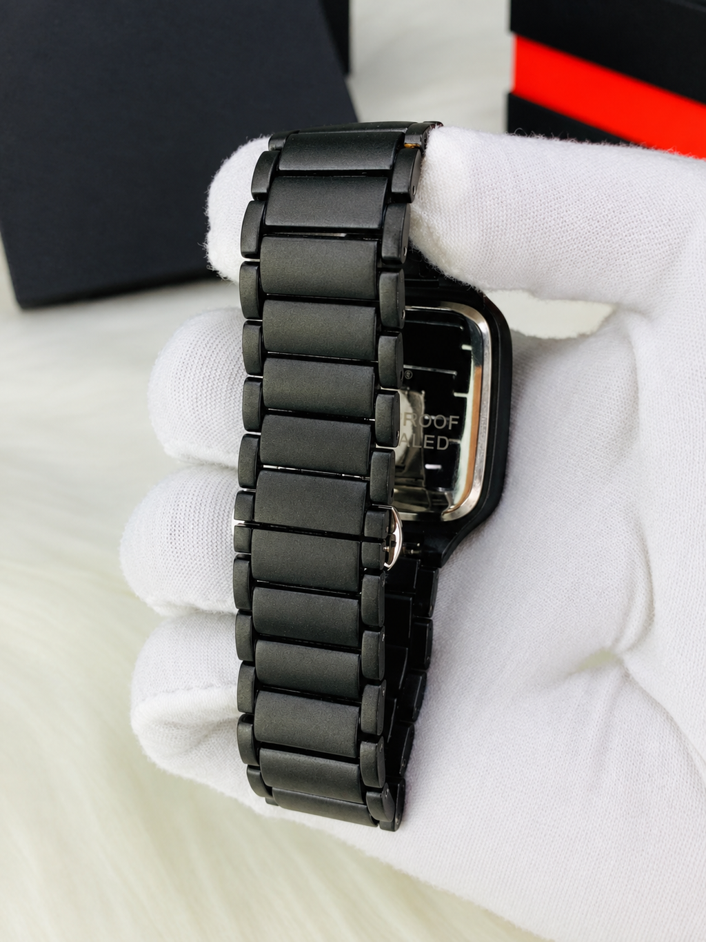 RD Square Black